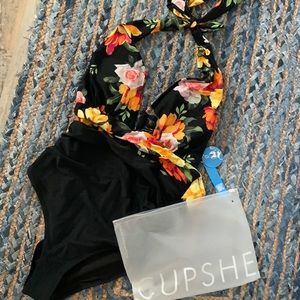NWT- halter swim by Cupshe